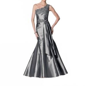 NEW CAMERON BLAKE one shoulder evening dress in pewter grey